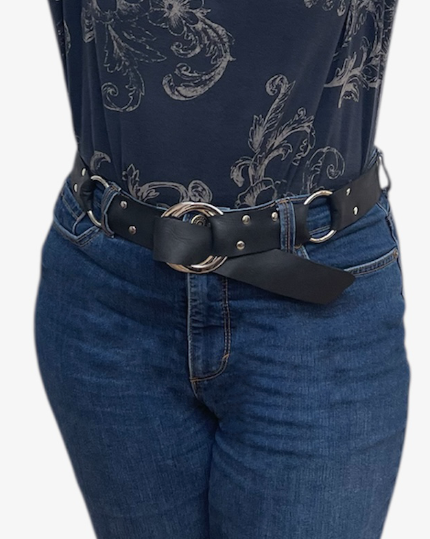 Black Leather Ring Belt Silver Rivets Reversible | Engayla
