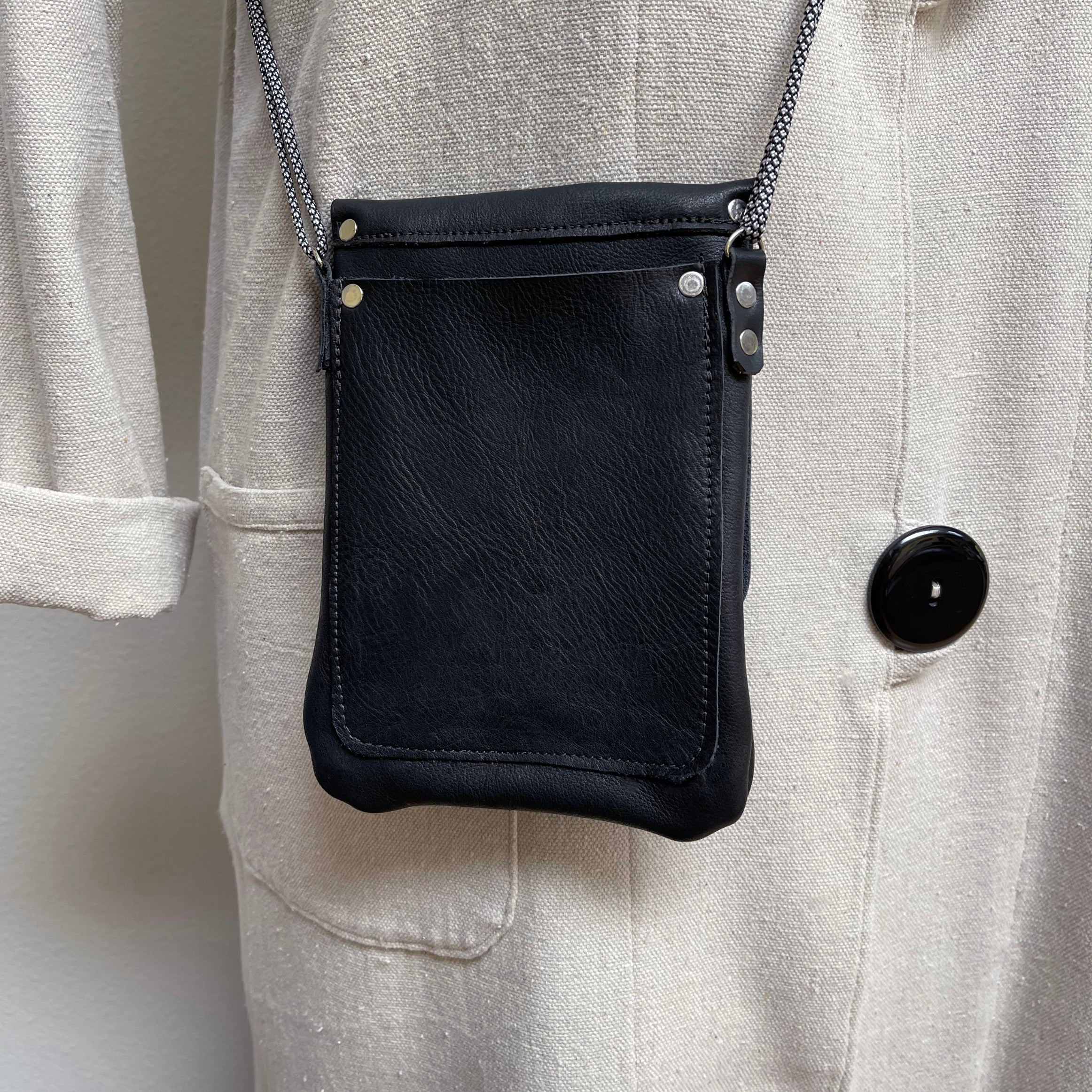 Black Leather Phone Crossbody Bag Swing Clasp Patina | Engayla