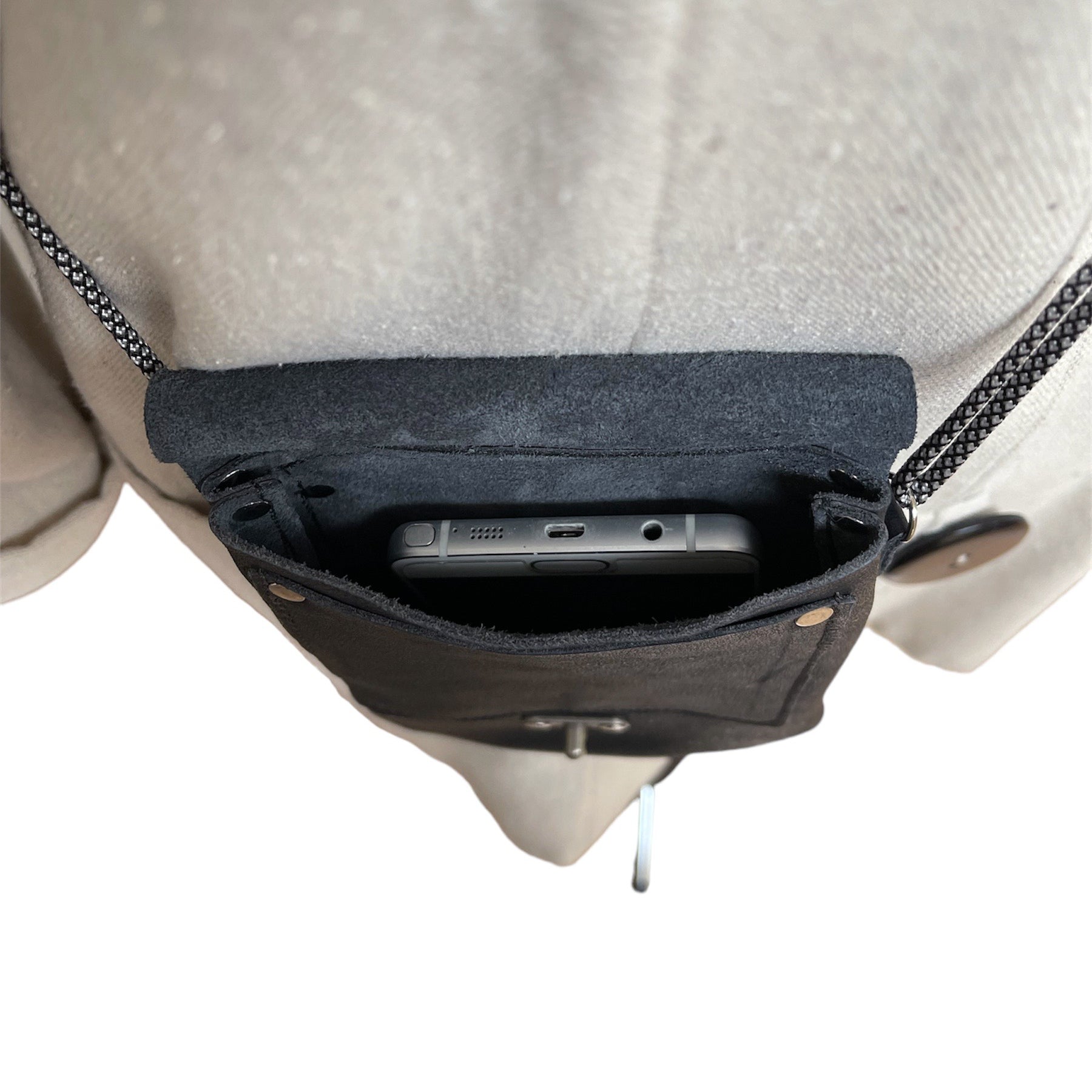 Black Leather Phone Crossbody Bag Swing Clasp Patina | Engayla