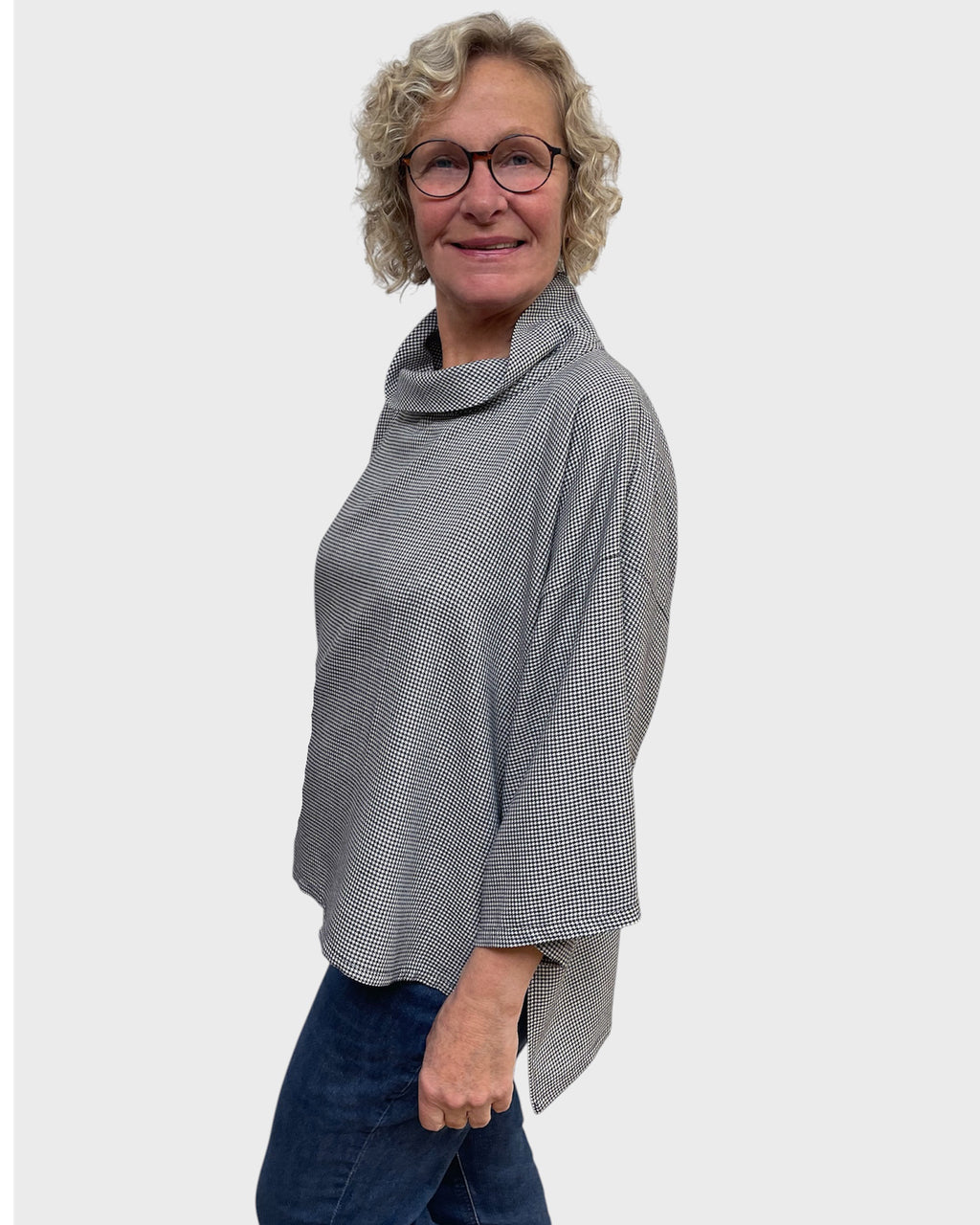 Black White Wool Polyester Mini Houndstooth Tunic | Engayla