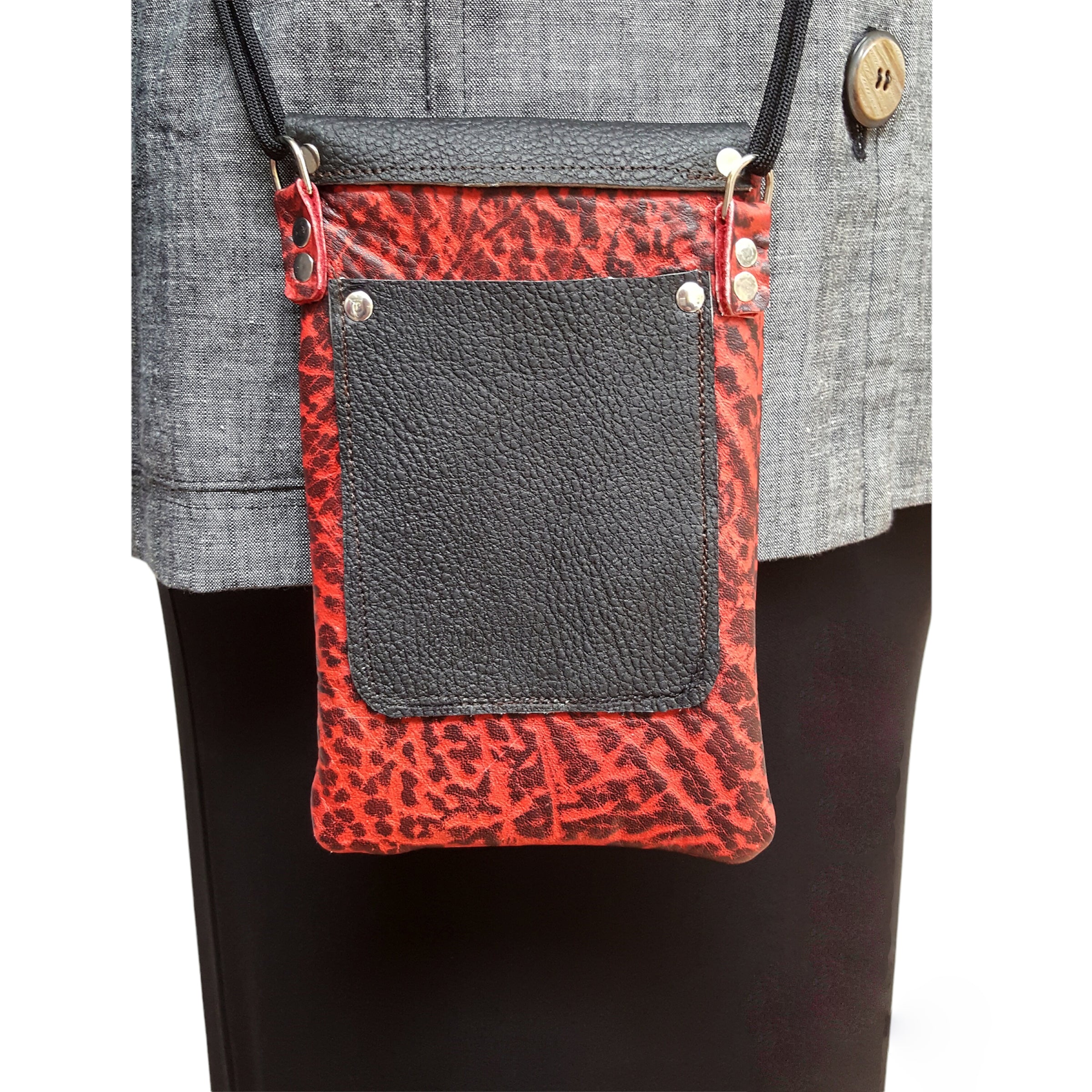 Red Black Leather Phone Crossbody Bag Swing Clasp | Engayla